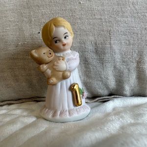 Enesco Growing Up Birthday Girls, (1)